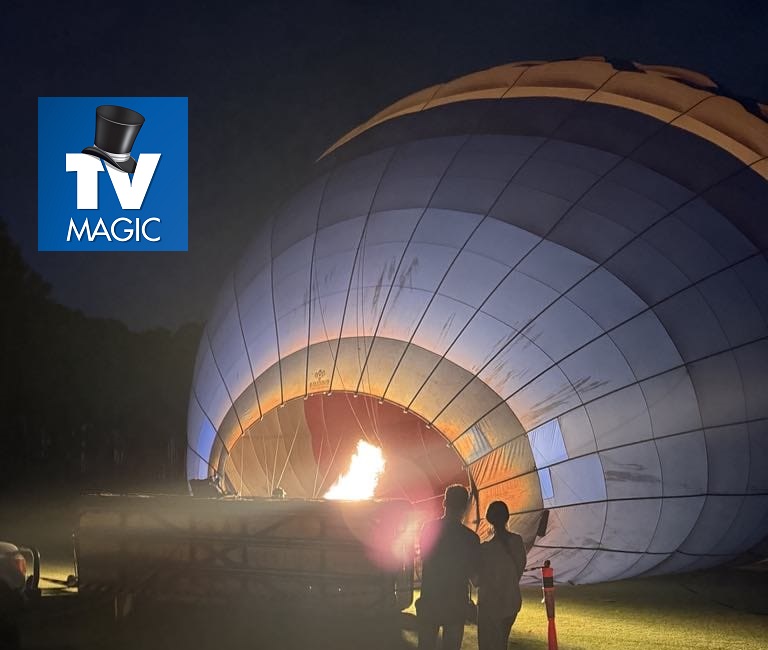 partners pampering hot air ballooning