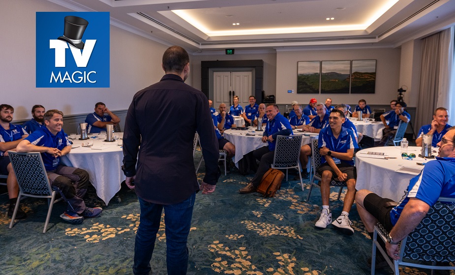 team photo james castrission 4