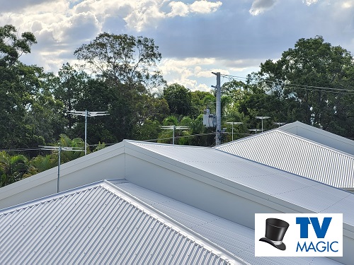 Antenna's on rooftops