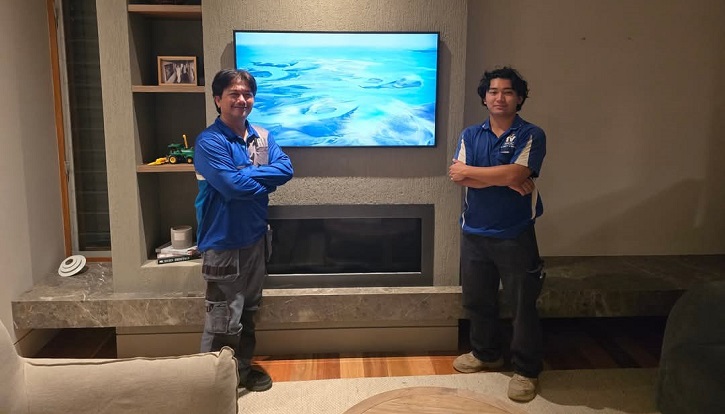 samsung frame install aaron and albert 2025