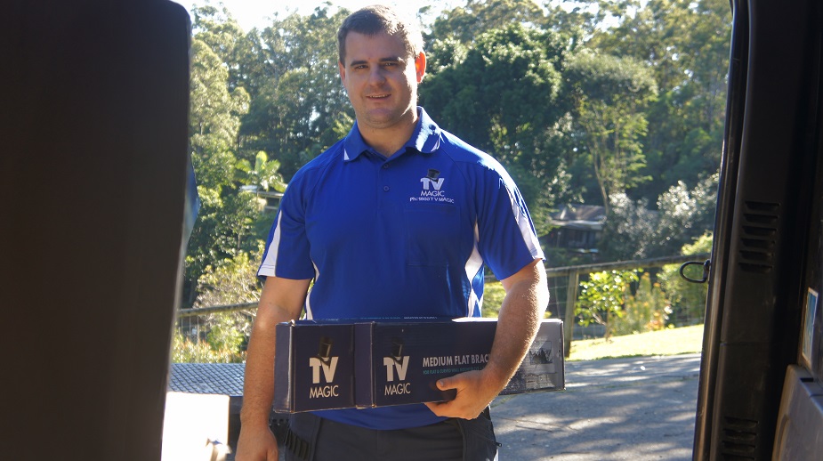 Nathaniel TV wall brackets3